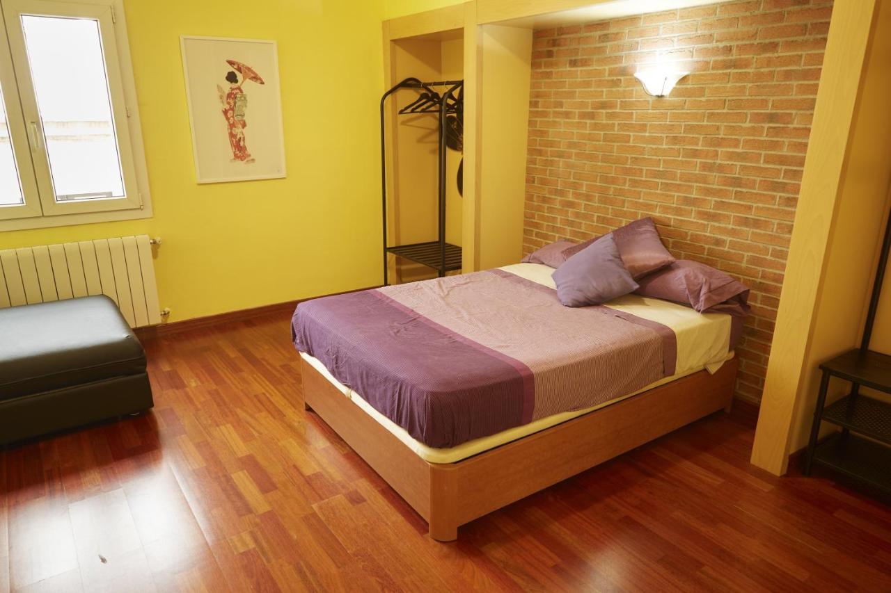La Casa De La Biblioteca Apartment Camprodon Ngoại thất bức ảnh