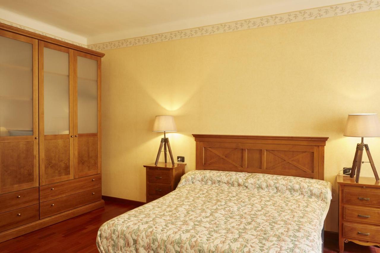 La Casa De La Biblioteca Apartment Camprodon Ngoại thất bức ảnh